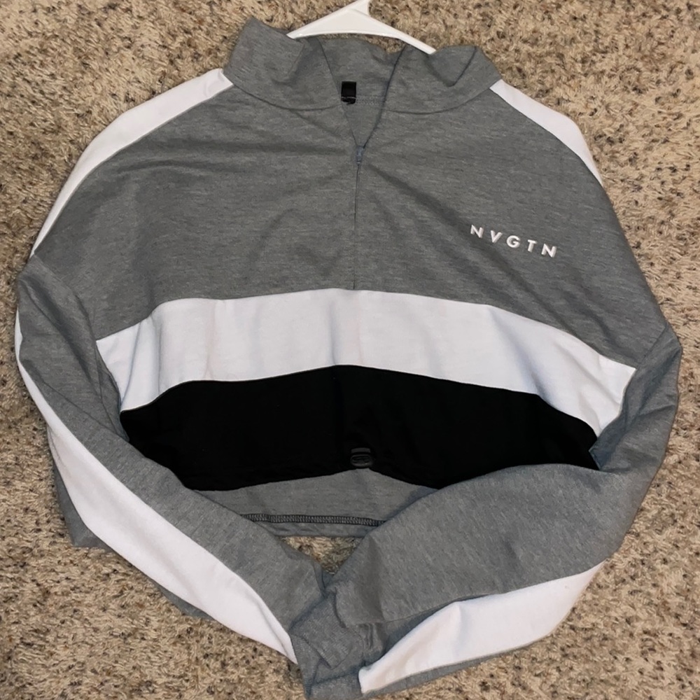nvgtn crop jacket